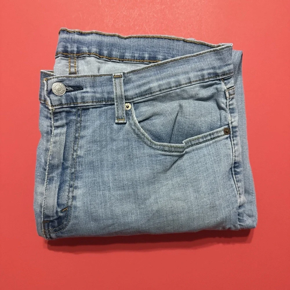 Levi 541 Athletic Fit Tapered Leg Jeans Light Denim Blue Men's Size 36 x 34